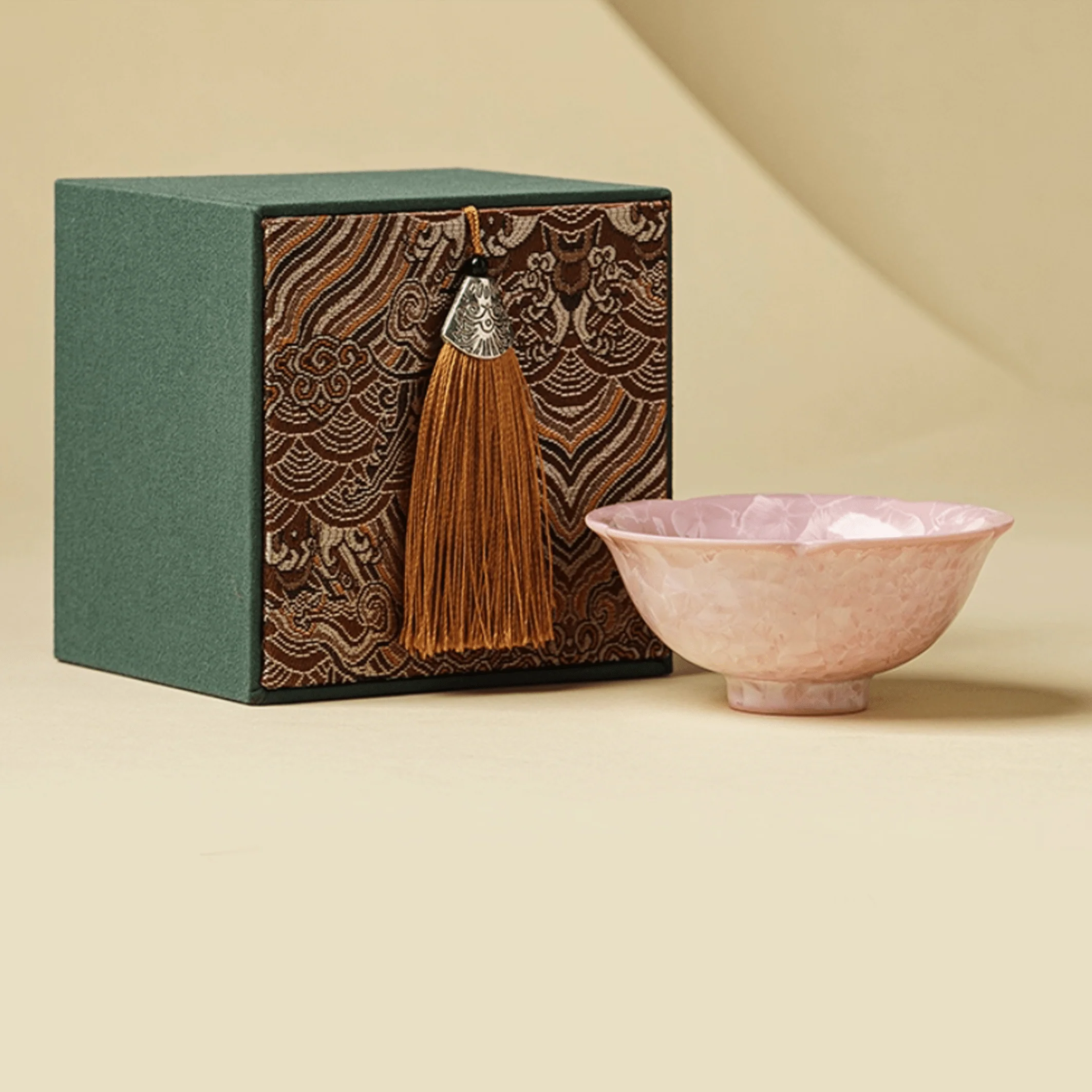 Chinese Tea Cup
